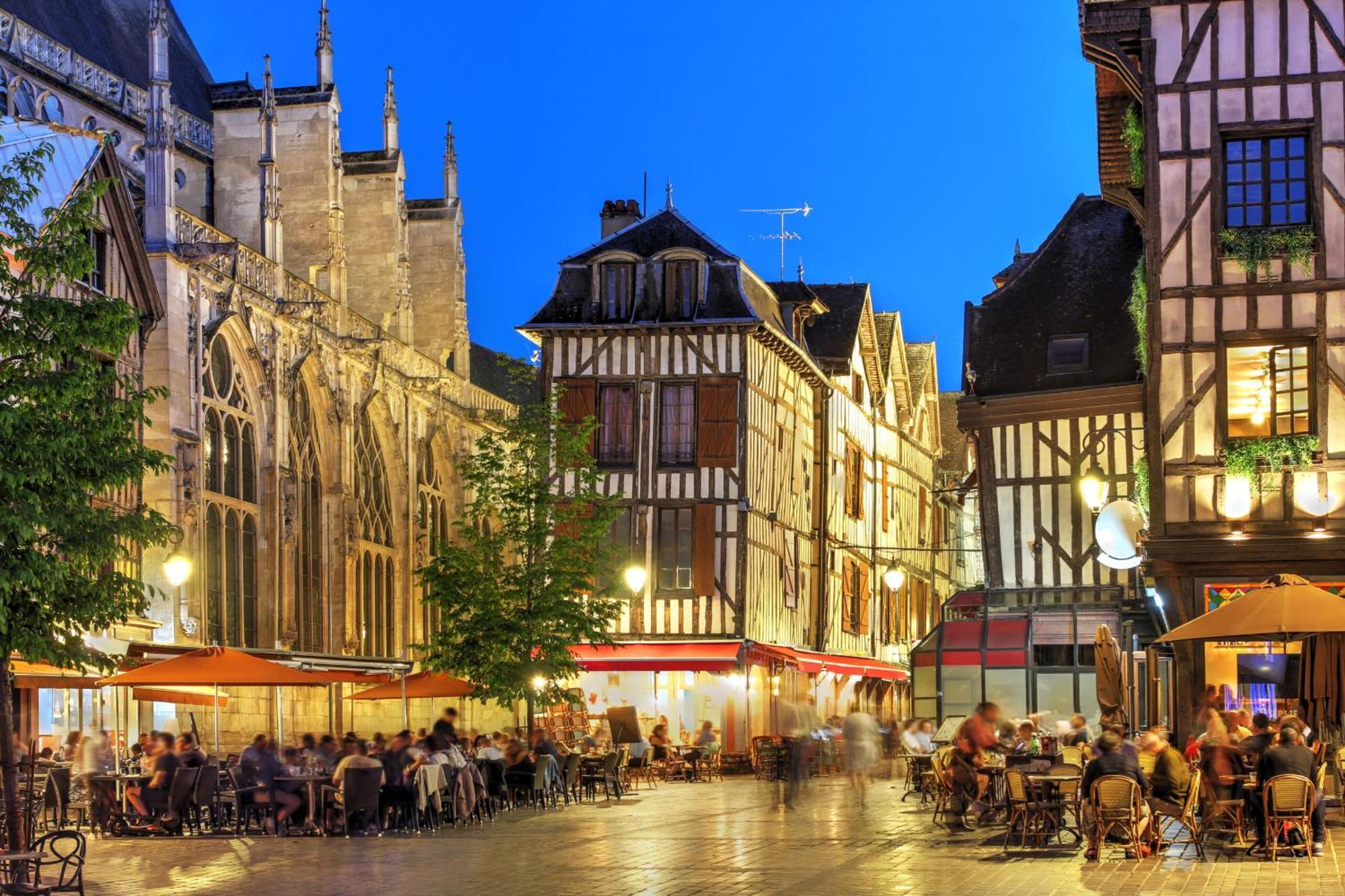 Апартаменты Le Patio'Nnement, Troyes, Centre Экстерьер фото